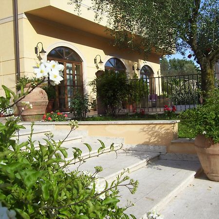 Hotel Del Sole Sora Esterno foto